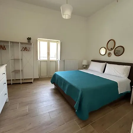 公寓 Santa Chiara View *